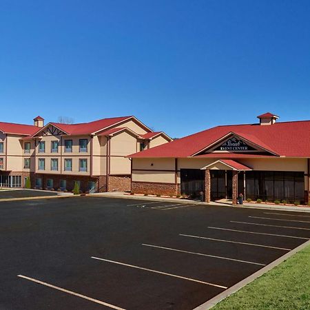 Fairfield Inn & Suites By Marriott Хелен Экстерьер фото